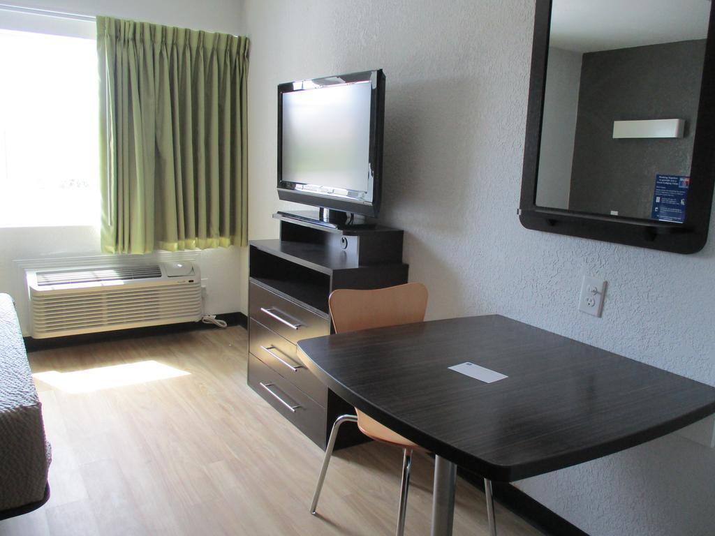 Studio 6-Indianapolis, In Luaran gambar
