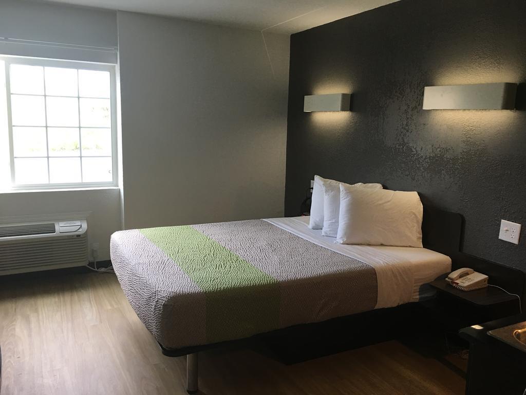 Studio 6-Indianapolis, In Luaran gambar