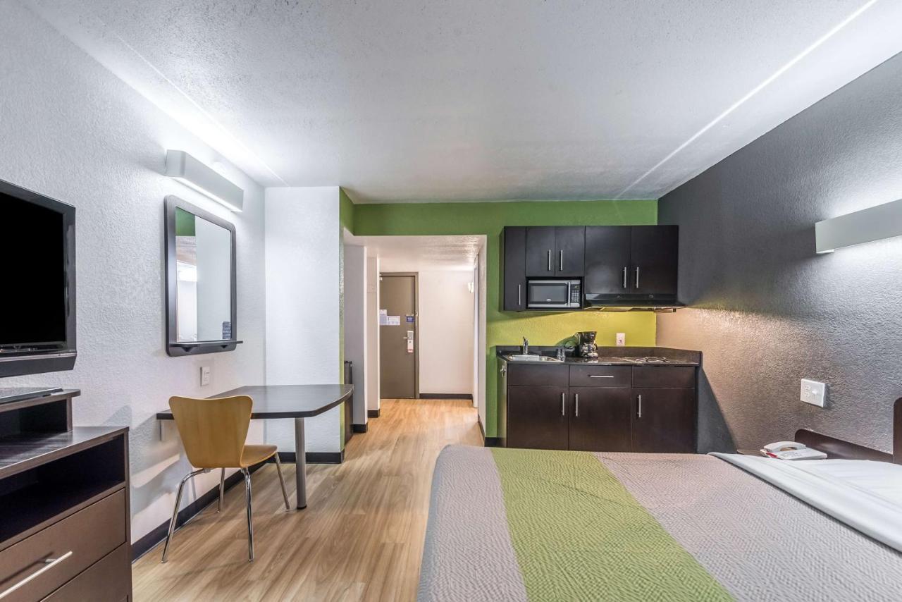 Studio 6-Indianapolis, In Luaran gambar