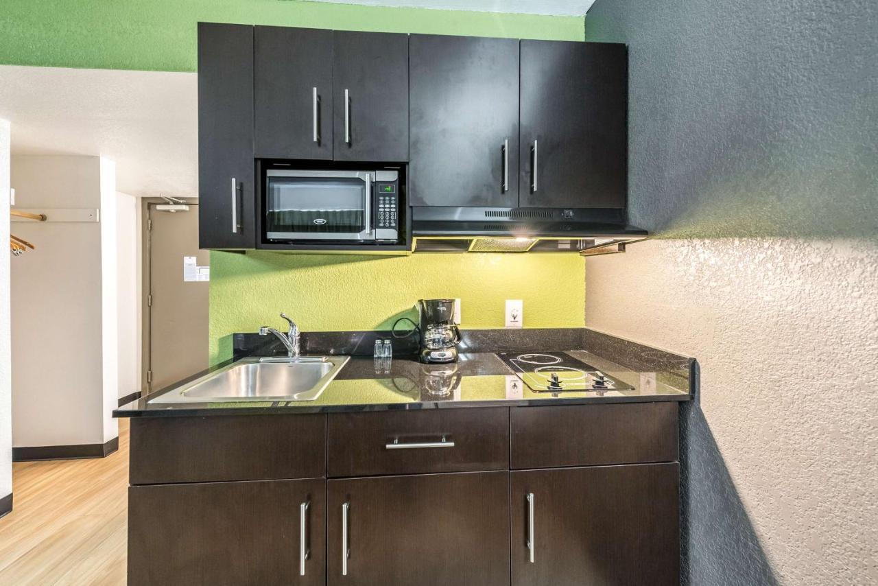 Studio 6-Indianapolis, In Luaran gambar