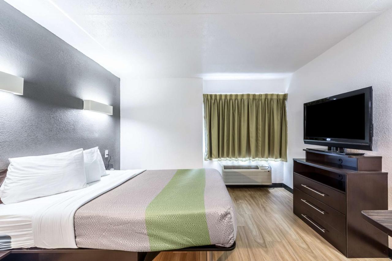 Studio 6-Indianapolis, In Luaran gambar